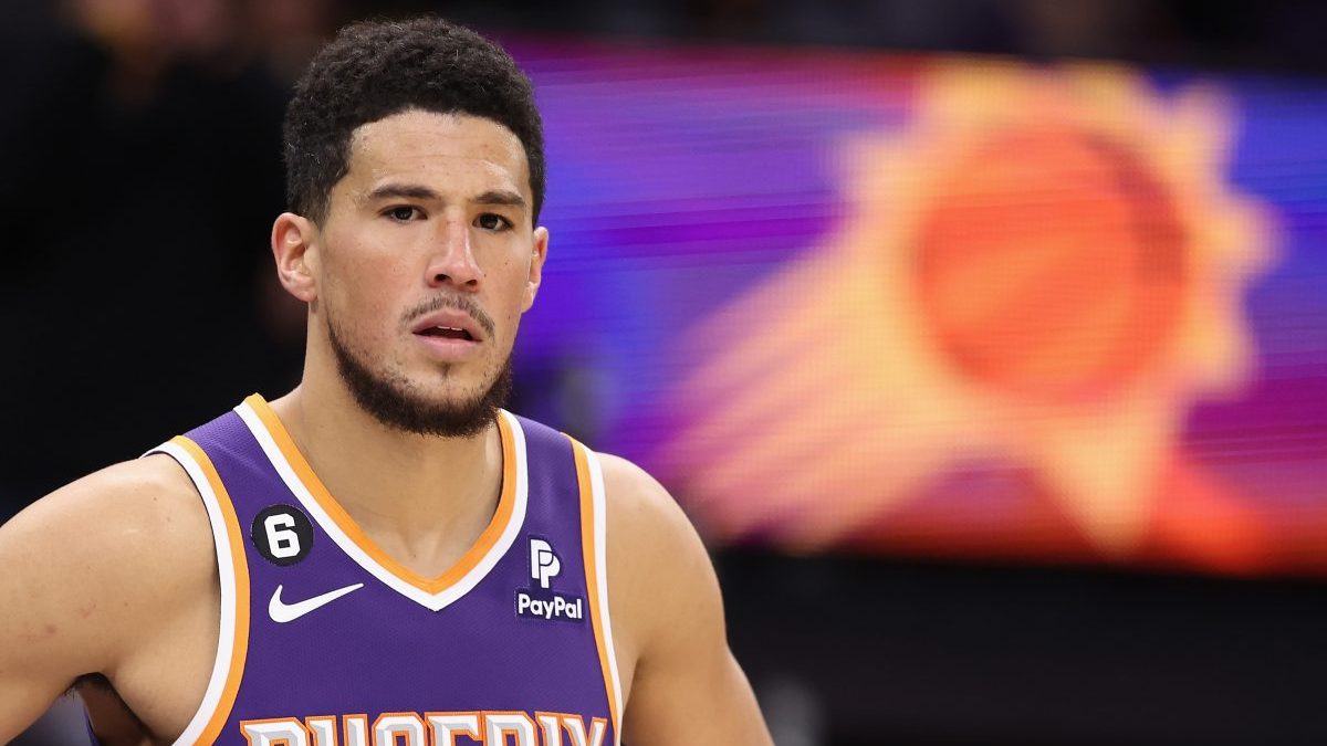 Bright Side One-on-One: Suns rookie Devin Booker brings fundamentals,  basketball IQ to aid NBA transition - Bright Side Of The Sun