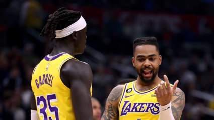 Lakers’ D’Angelo Russell Issues Concerning Statement on His Foot Injury