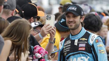 Daniel Suarez Channels Ricky Rudd During Throwback Weekend