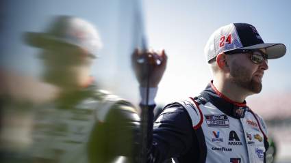William Byron Brings Back Jeff Gordon’s Anniversary Scheme