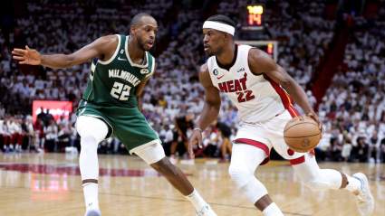 Lakers Among Favorites to Land $177 Million 3-Time All-Star