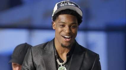 Seahawks First-Round Pick Sends Strong Message After Surprise Move