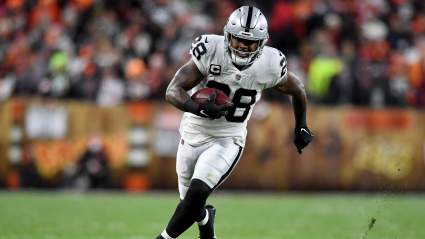 Bills Could Target All-Pro Raiders RB in Draft-Day Trade: Insider