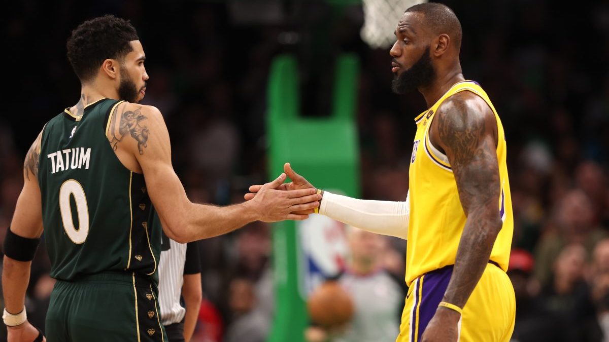 Lakers' LeBron James Recieves Hilarious Message From Jayson Tatum