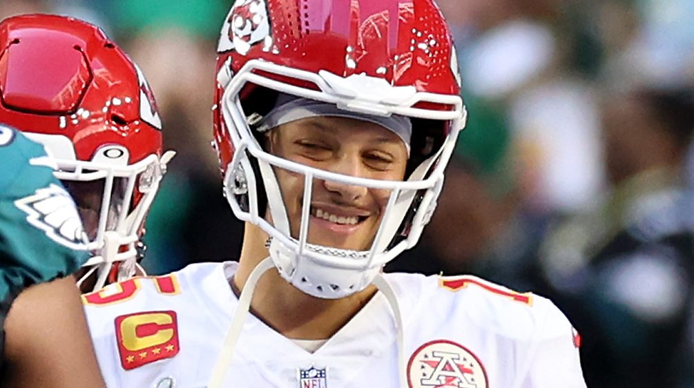 Patrick Mahomes explains who he would've rather faced in the 2023 NFL  playoffs: Bills or Bengals 