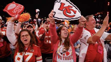 Chiefs Secure Rookie Standout on ‘Strong’ Guaranteed Deal: Report