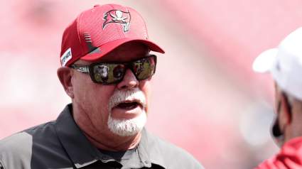Former Bucs Rival Quarterback Makes Decision on Football Future