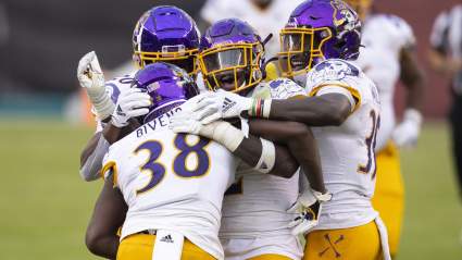 49ers Sign Small-School WR After Savvy Social Media Pitch [LOOK]