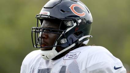 Ex-Bears Starting Lineman Lands With NFC Rival: Report