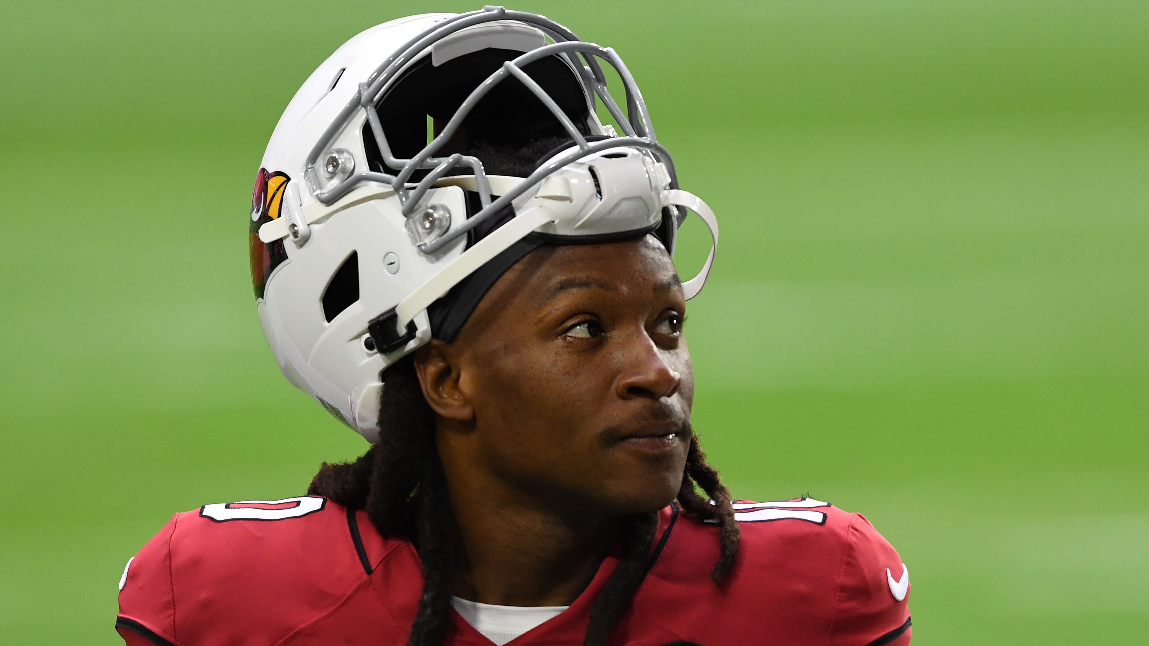 DeAndre Hopkins signs to agent who represents DeVonta Smith