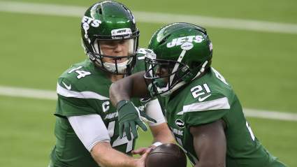 49ers QB Sam Darnold Given Massive Endorsement Heading Into Camp