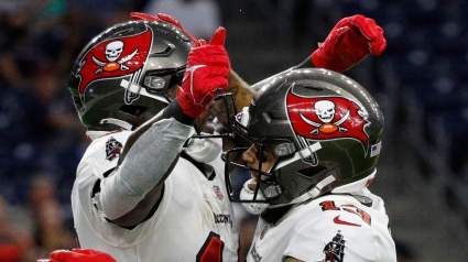 Proposed Blockbuster Trade Sends Buccaneers a Playmaking Quarterback