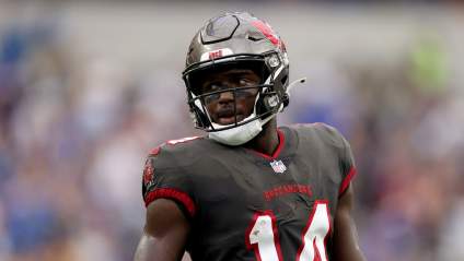 Chiefs Could Trade for 100-Catch WR on Rebuilding Team, Says Analyst