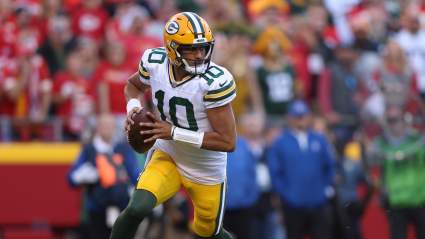 Packers Predicted to Sign Former All-Pro Quarterback, Top 5 Pick