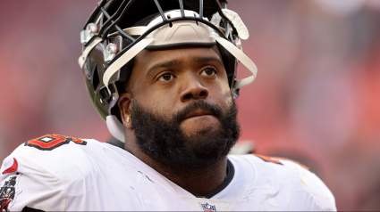 Chiefs Sign 124-Game Starter in Unexpected Move: Report