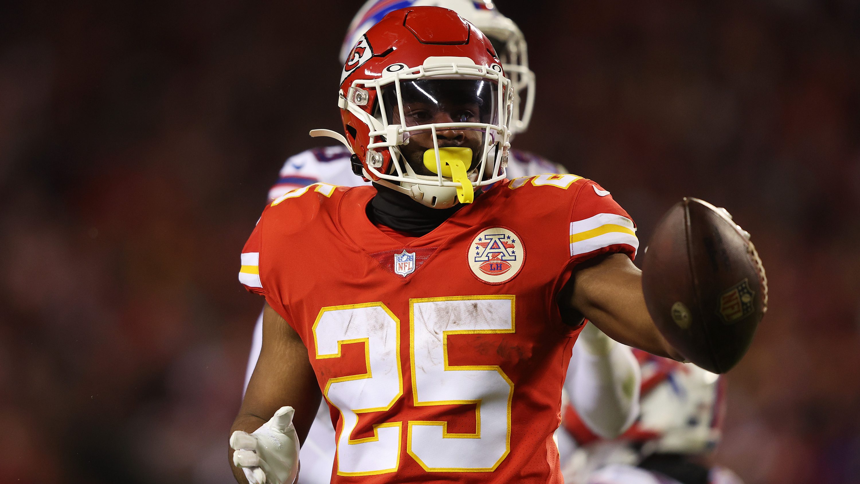 KC Chiefs decline extending Clyde Edwards-Helaire's option