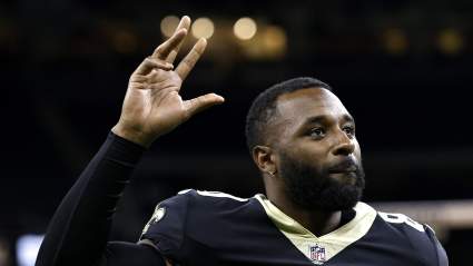 Chiefs Urged to Sign 5-Time Pro Bowler to Mentor Youthful Group