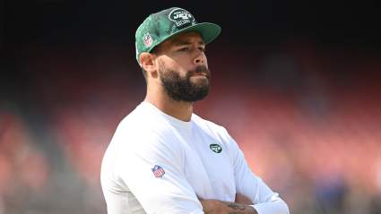 Emerging Jets TE Could Force Team to Explore Trade: Insider