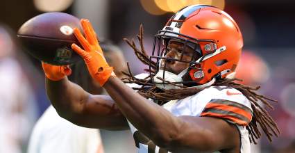 Cowboys Could Sign Ex-Browns RB After Cleveland’s Free Agency Decision