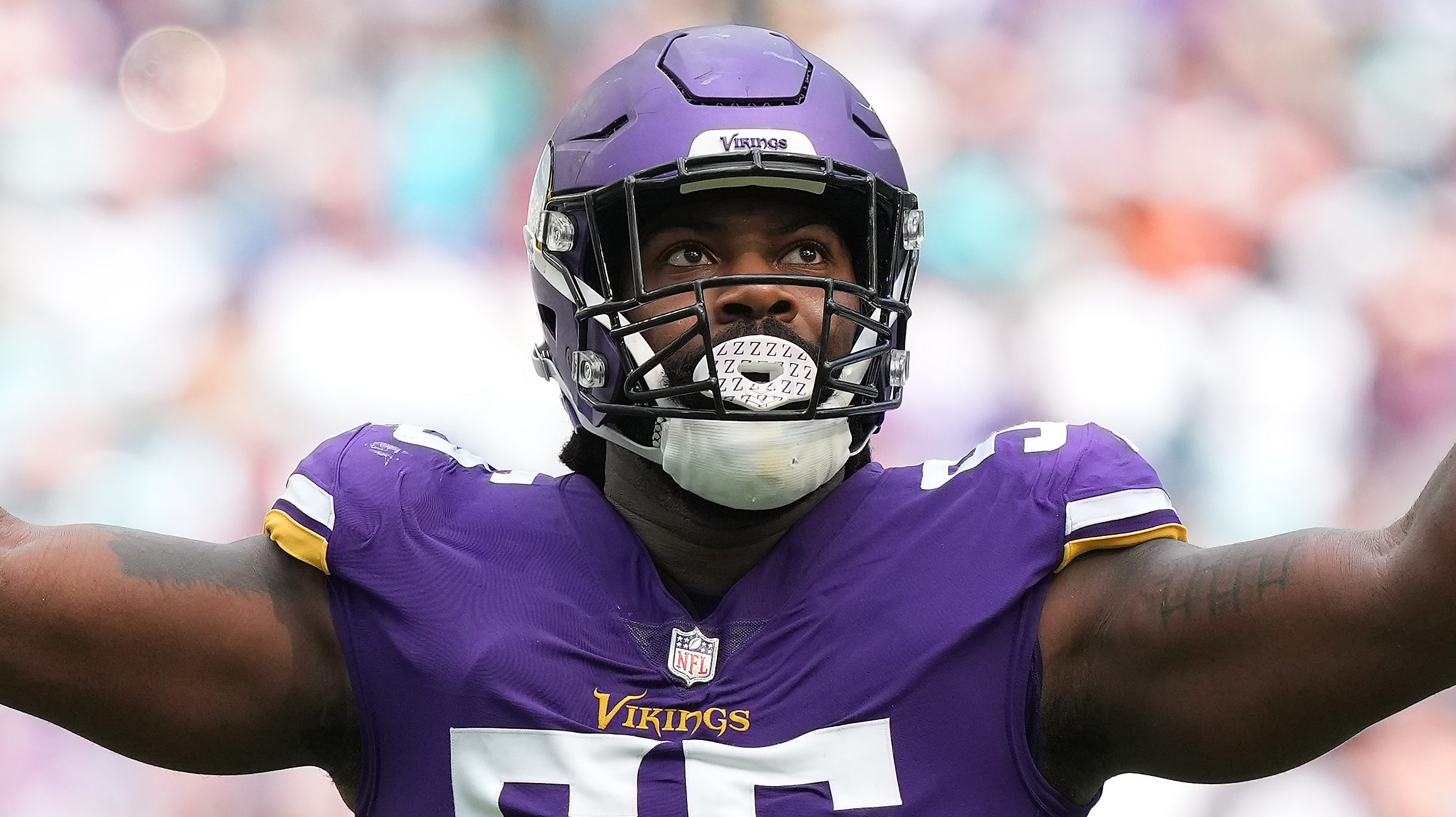 Browns Trade For Vikings Star Pass-Rusher Za’Darius Smith