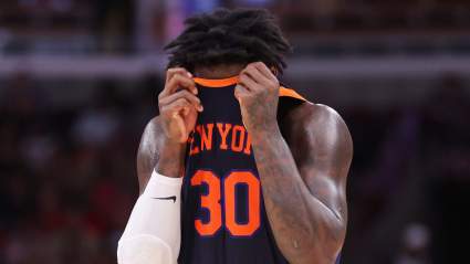 Ex-Knicks Star Carmelo Anthony Sympathizes With Julius Randle