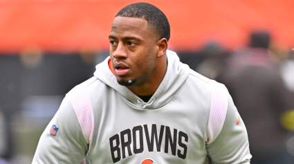 Browns Star Nick Chubb Fires Off 6-Word Message After Skipping OTAs