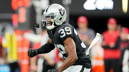 Charles Woodson Sends Message on Raiders CB Nate Hobbs
