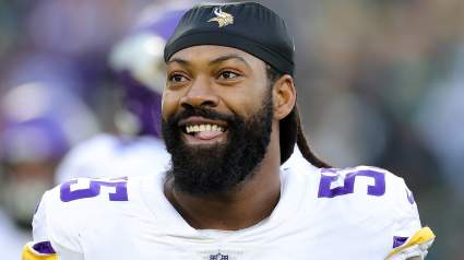 Browns DE Ogbo Okoronkwo Sends 2-Word Message on Za’Darius Smith Trade
