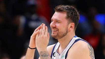 Mavs Eyeing Pair of ‘Smart’ Moves to Poach Stars From Bucks & Suns: Report