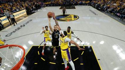 Stephen Curry Sends Strong Message on Anthony Davis After Lakers Beat Warriors