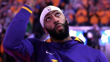 Lakers Star Anthony Davis Mocked by Analysts After Injury