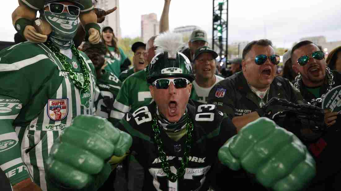 Jets Analysts & Fans Celebrate Al Woods DT Signing