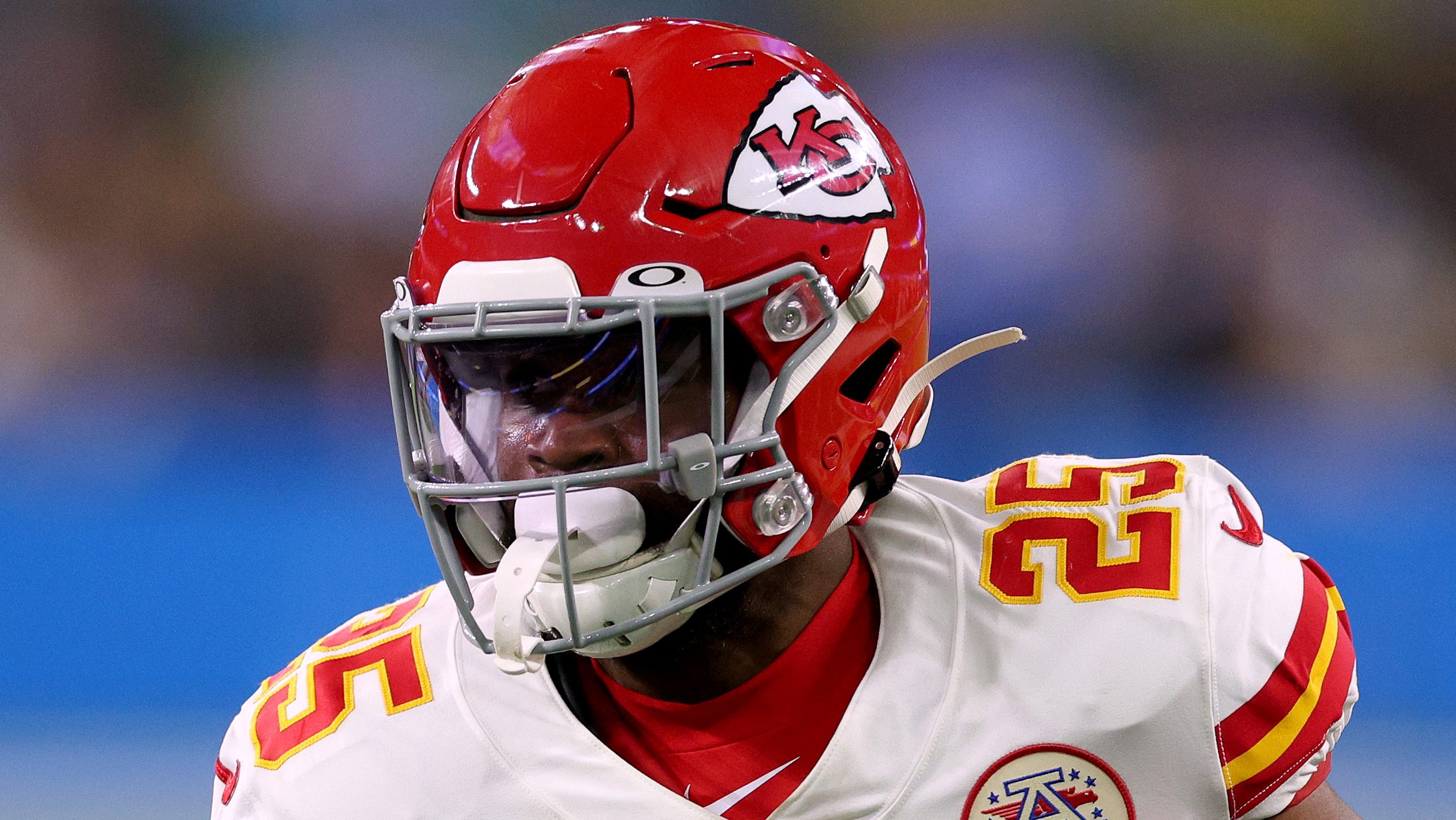 KC Chiefs decline extending Clyde Edwards-Helaire's option