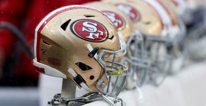 49ers Sign Former Seahawks D-Lineman in Free Agency, Release WR