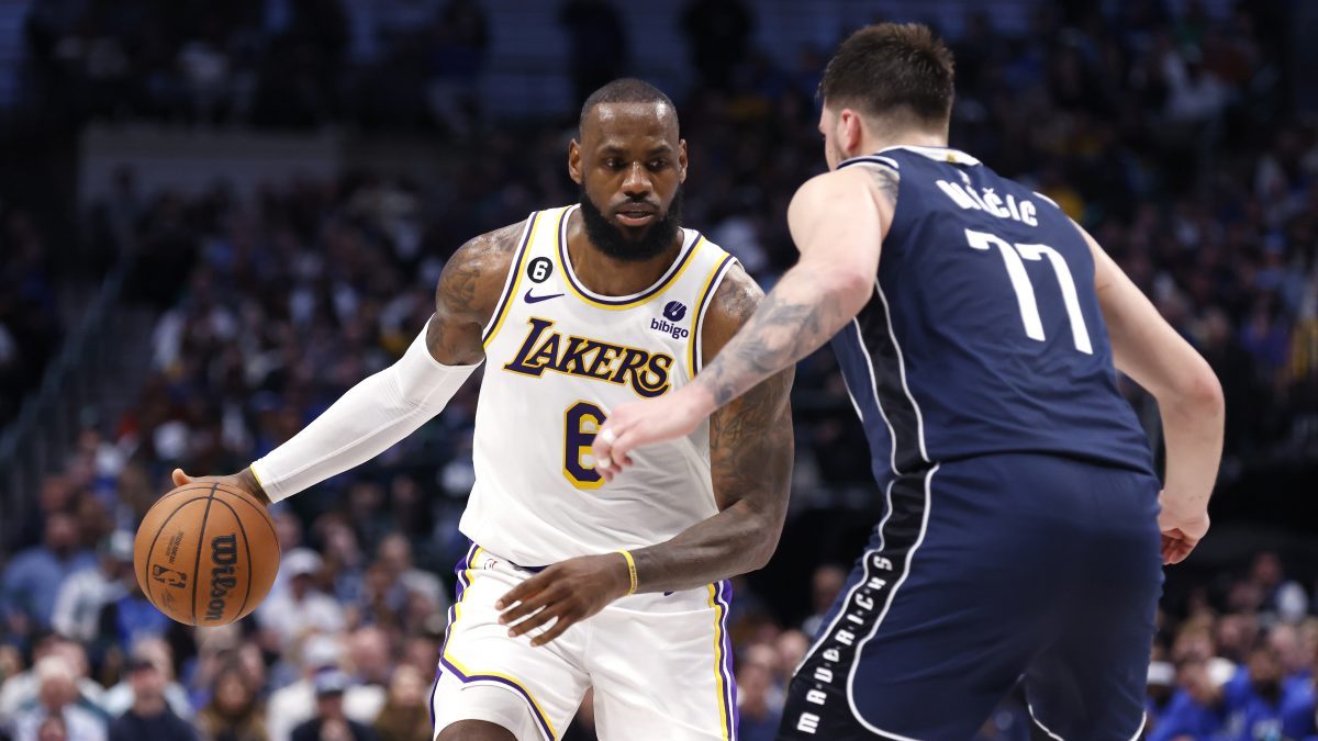 LeBron James Reacts To Jared Dudley Retiring And Joining Mavericks Coaching  Staff: “Congrats To My Guy If This Is True… But Man!! F*CK” - Fadeaway World
