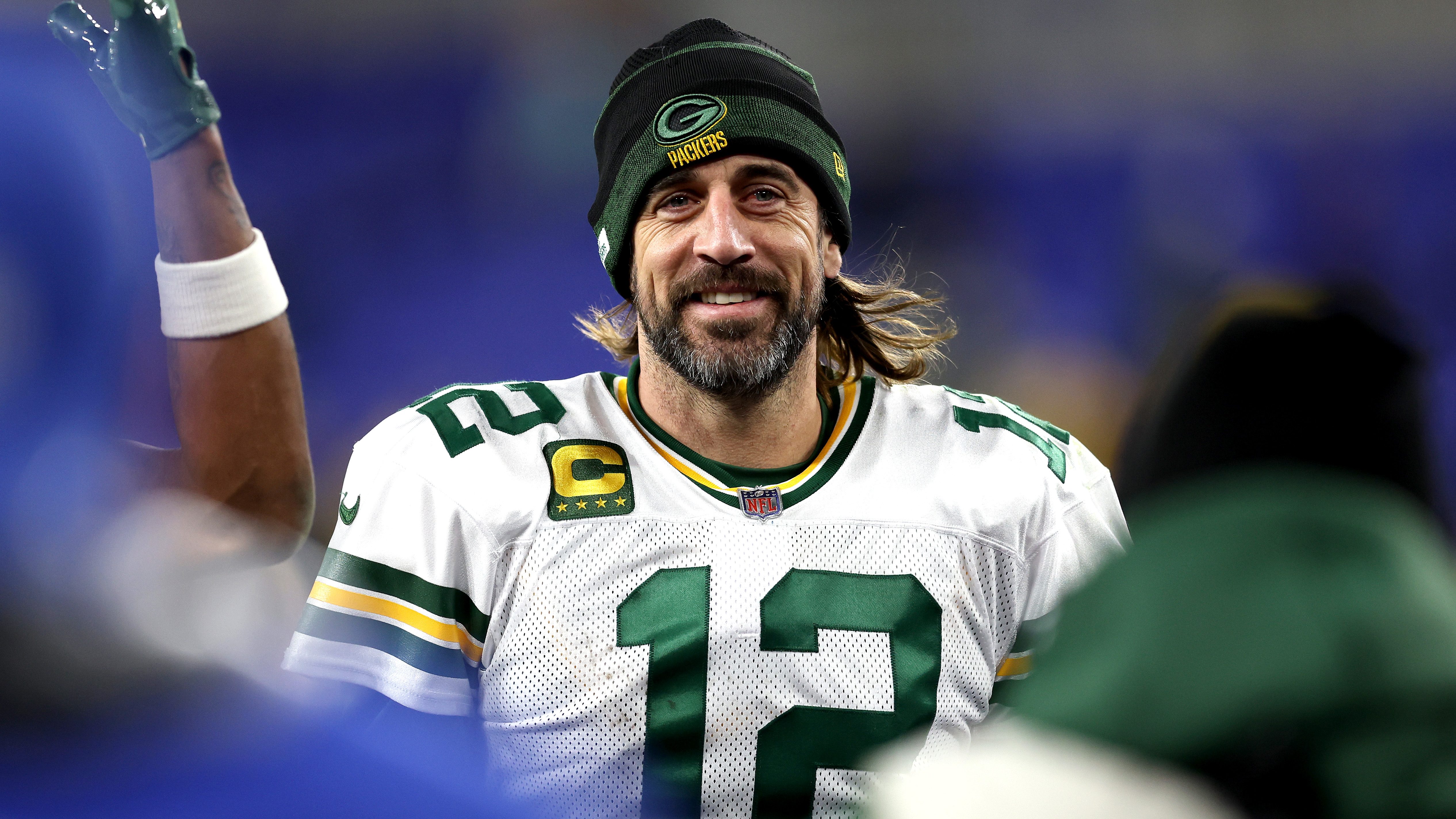 aaron rodgers signed new contract