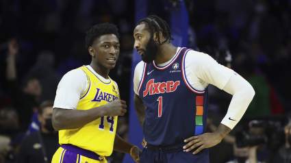 Suns to Host Free Agent Workout for Former Lakers Big Man: Report