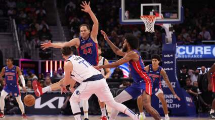 Mavericks Pursuing Coveted Sharpshooter on Trade Block Makes Analyst Skeptical