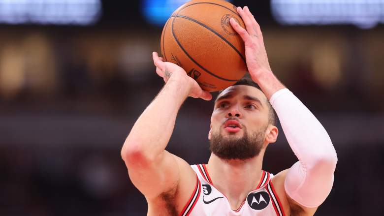 NBA free agency 2022: Zach LaVine returning to Chicago Bulls on $215  million max deal