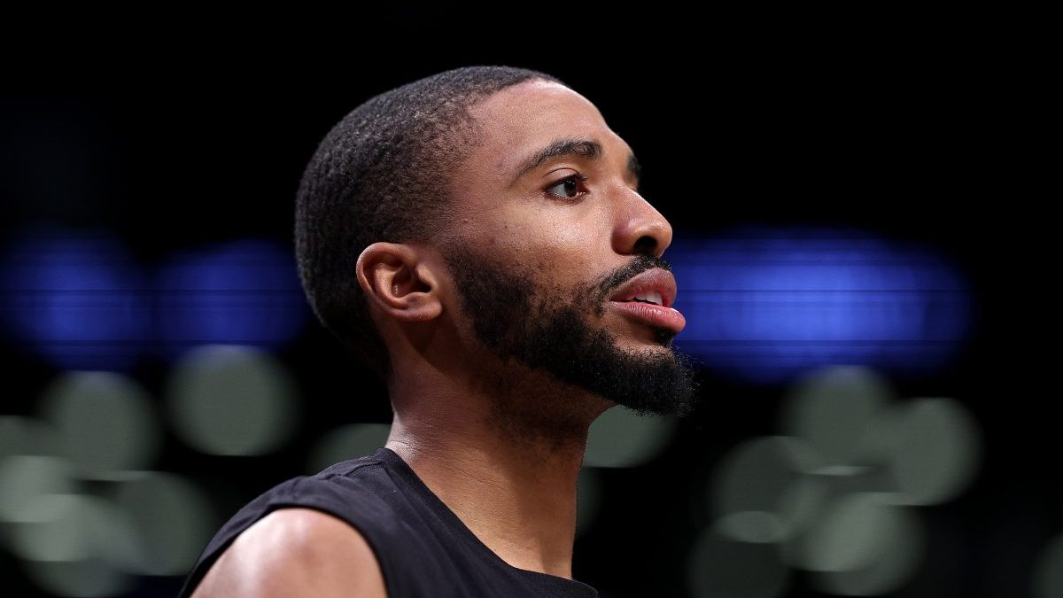 Nets News: Mikal Bridges Takes Shot At Fans On Social Media