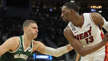 Mavericks Could Target All-Defensive Center as Free Agent Signing