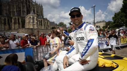 Button Sets Expectations for Van Gisbergen’s NASCAR Debut