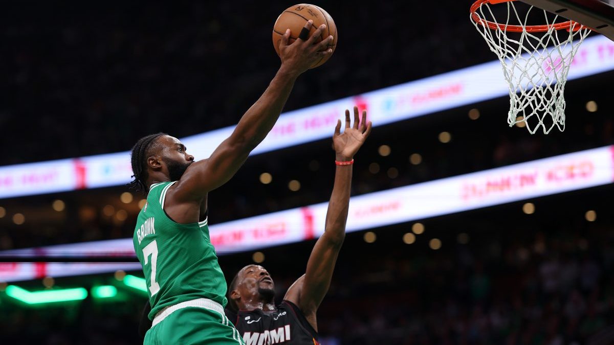 Celtics Trade Idea Swaps Jaylen Brown for New Guard & Top-3 Draft Pick