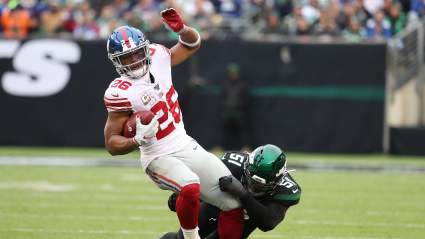 Ex-Jets RB Signs With Giants, Helping Replace Saquon Barkley