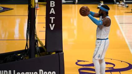 Ex-Lakers Guard Signs Contract With Eastern Conference Team: Report