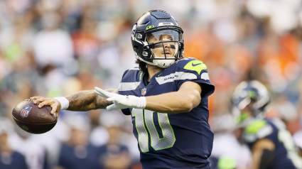 Packers Sign USFL MVP Quarterback to Back Up Jordan Love