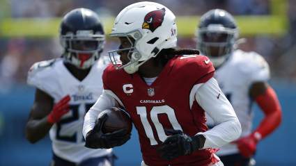 Patriots’ DeAndre Hopkins Offer Not ‘In the Same Ballpark’ as Titans: Report