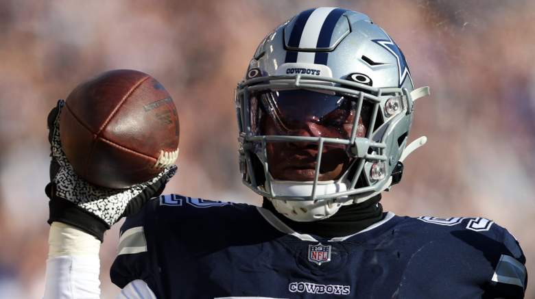 Dallas Cowboys defensive end Dorance Armstrong (92) gives chase as Las  Vegas Raiders quarterbac …