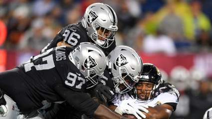 Former Raiders DE Signs Contract With Giants