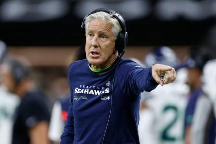 Seahawks Are Pursuing New 6-Foot-4 Quarterback: Report